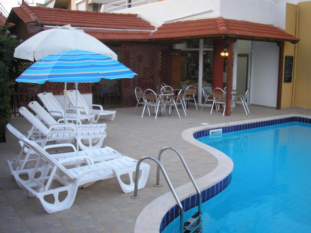 Dimitra Apartments Goúvai Luaran gambar